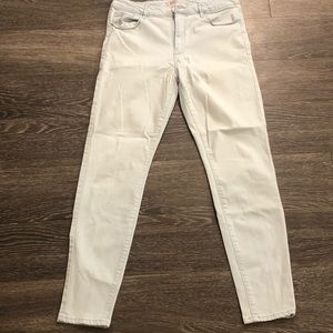 Light wash blue jeans